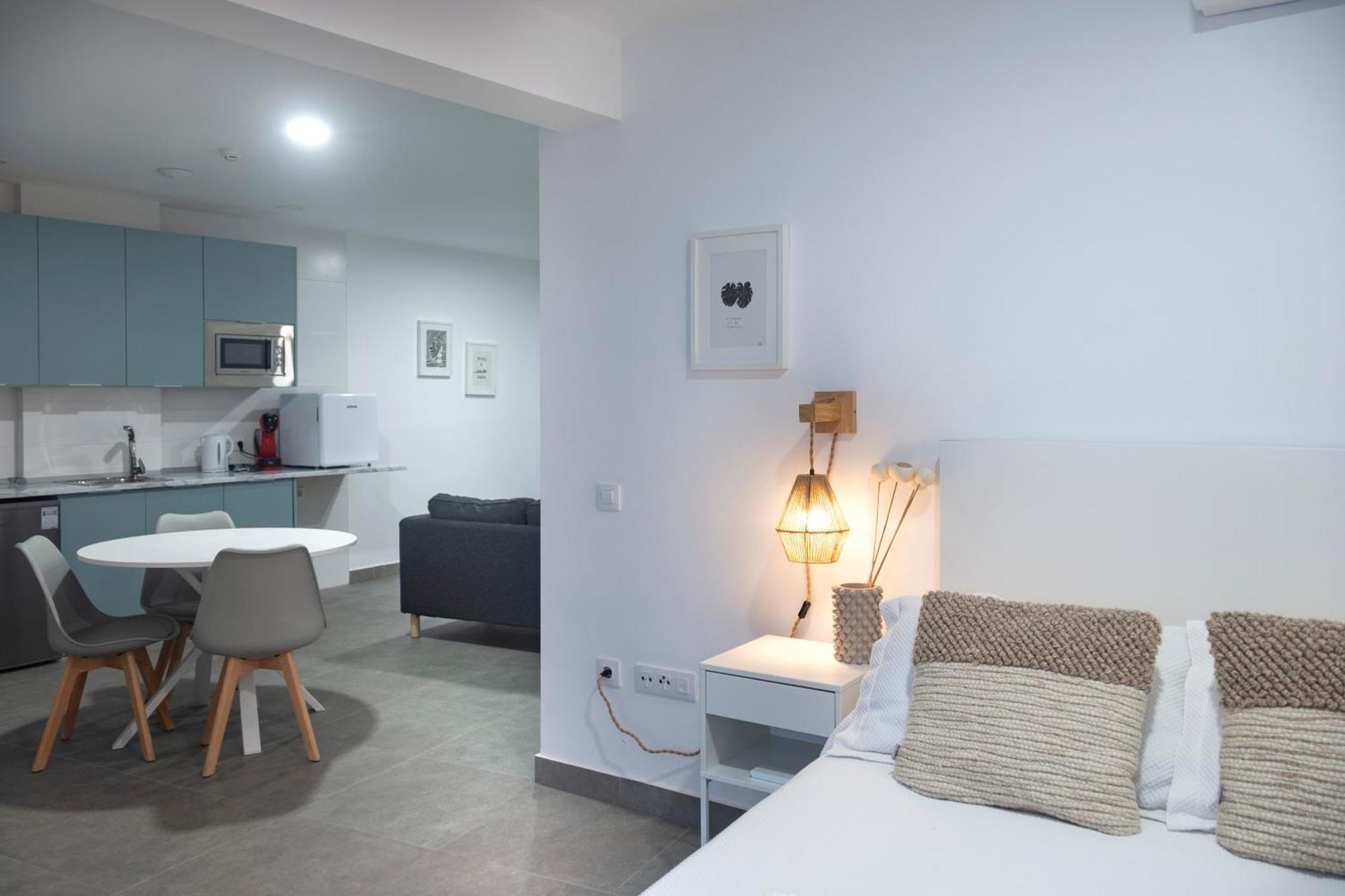 Apartamentos La Tahona Cadiz Ngoại thất bức ảnh