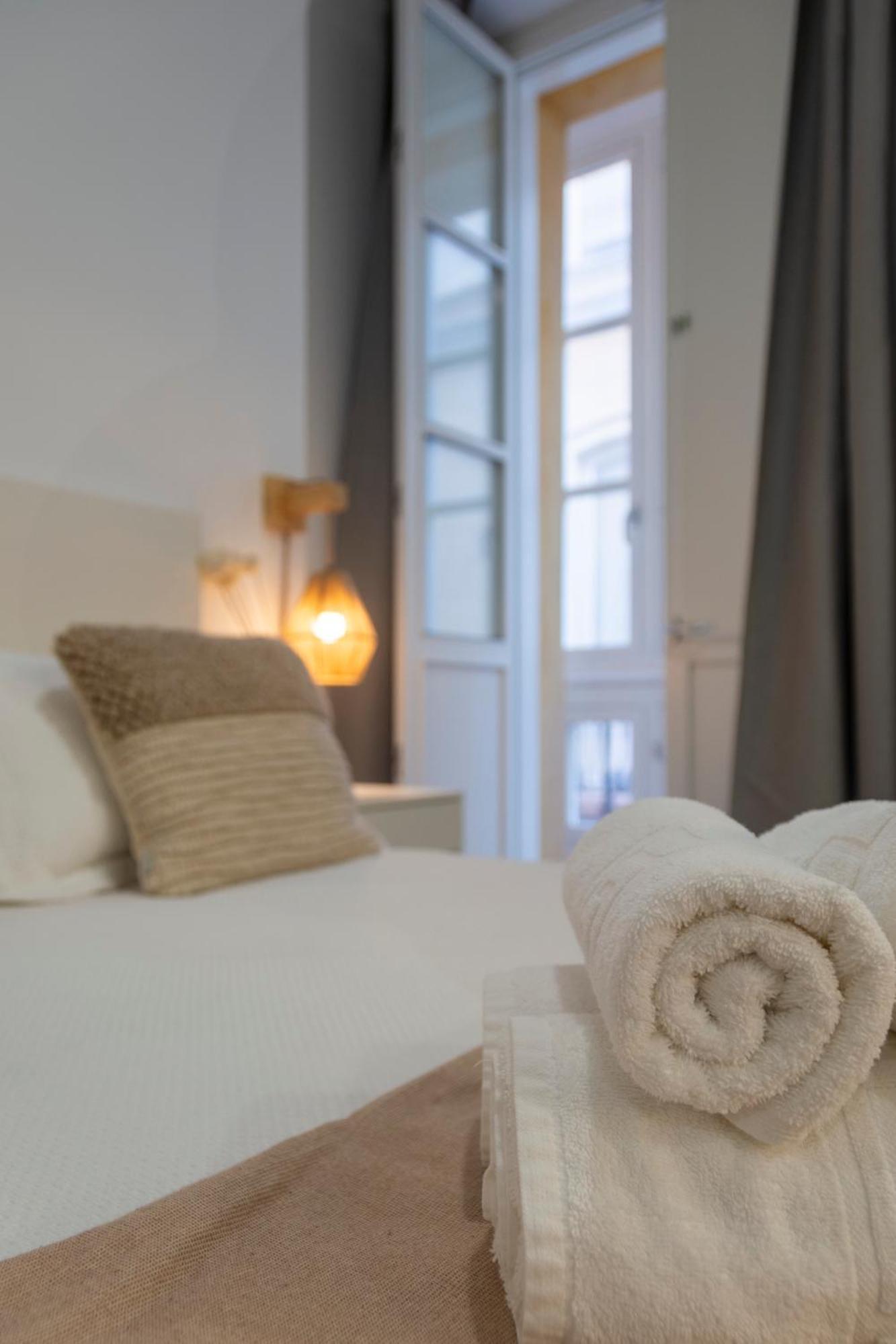 Apartamentos La Tahona Cadiz Ngoại thất bức ảnh