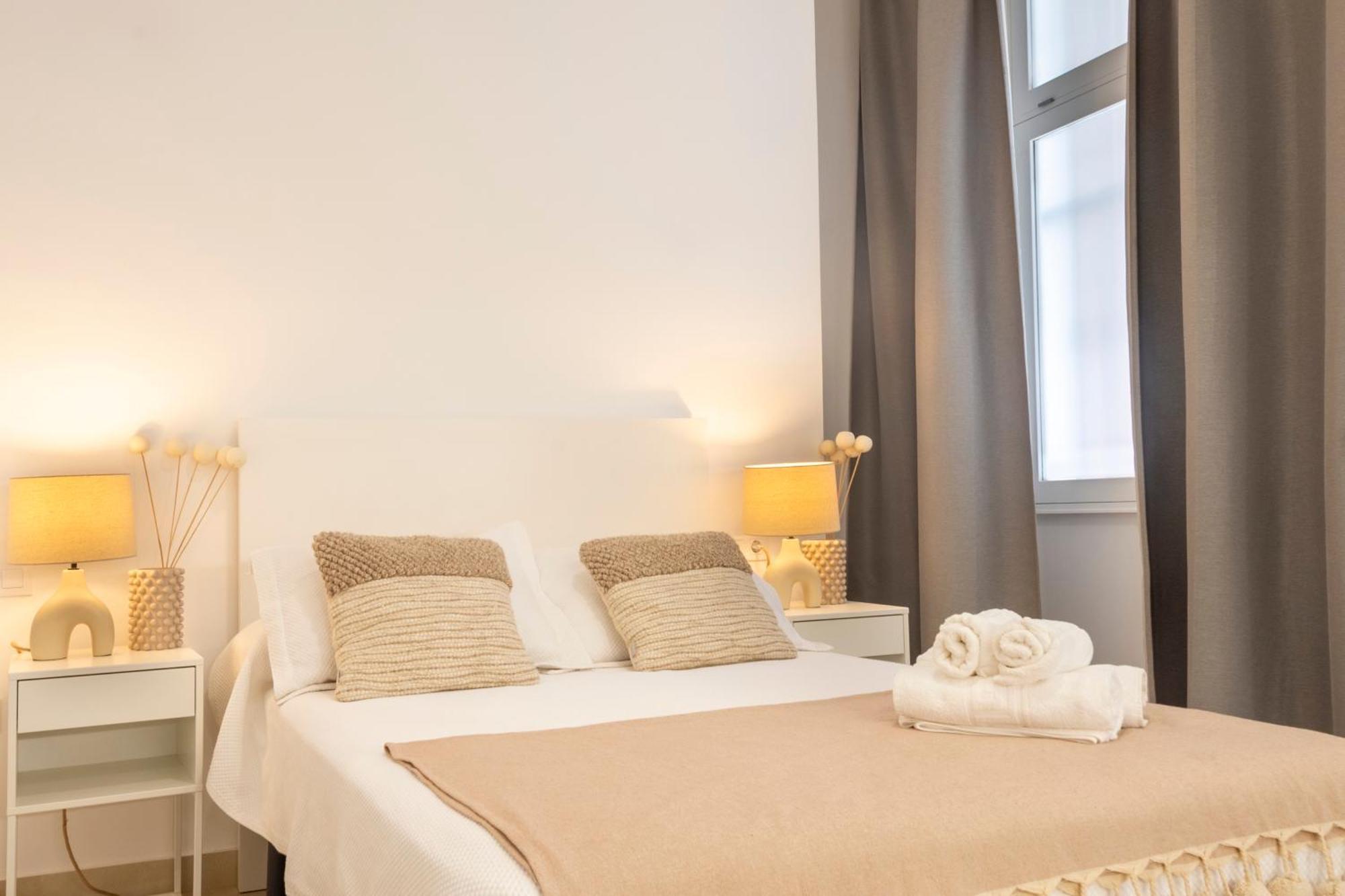 Apartamentos La Tahona Cadiz Ngoại thất bức ảnh