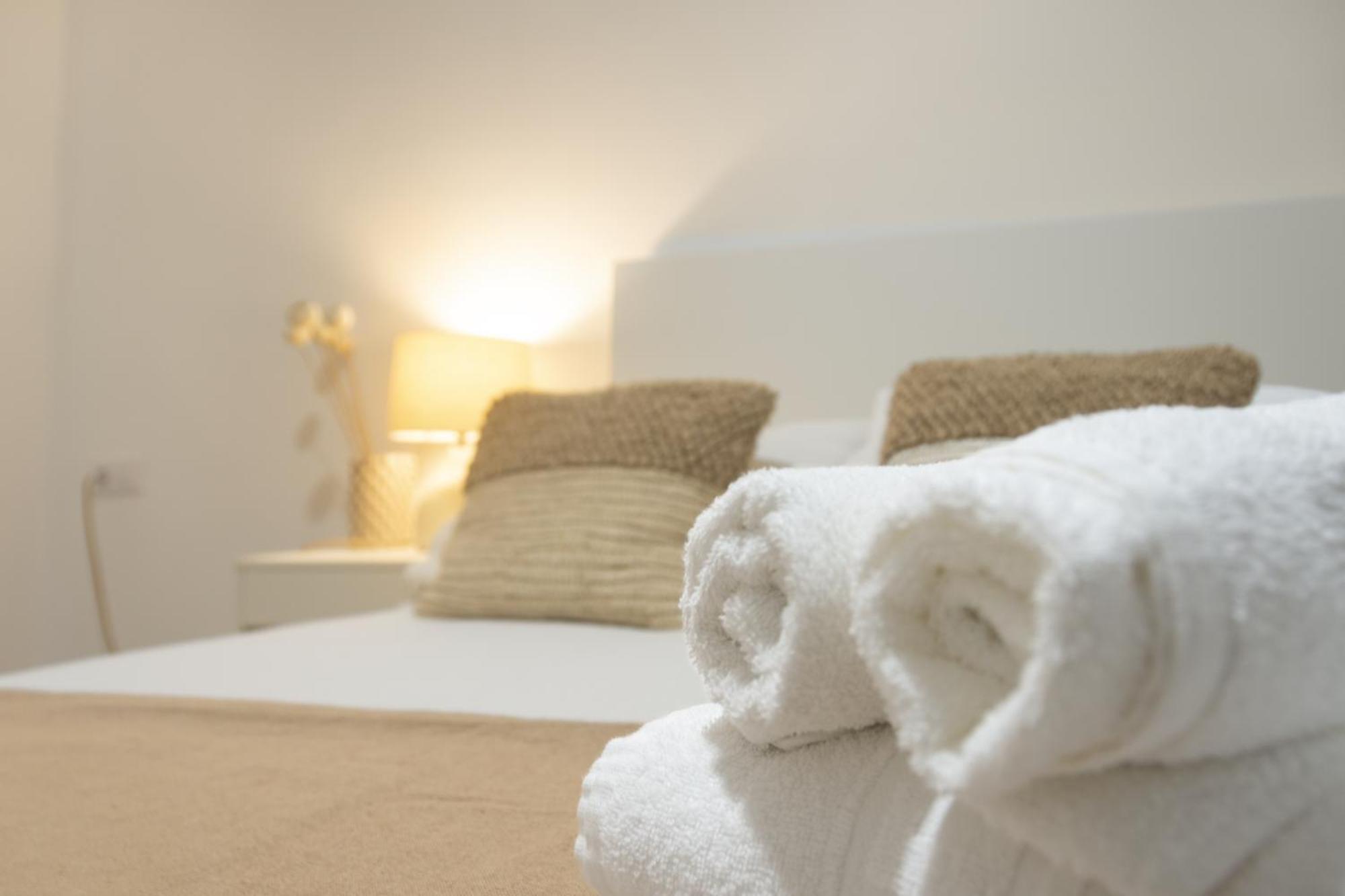 Apartamentos La Tahona Cadiz Ngoại thất bức ảnh
